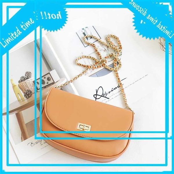 korean candy color chain mini versatile temperament fashion saddle simple foreign style one shoulder messenger bag
korean candy color chain mini versatile temperament fashion saddle simple foreign style one shoulder messenger bag