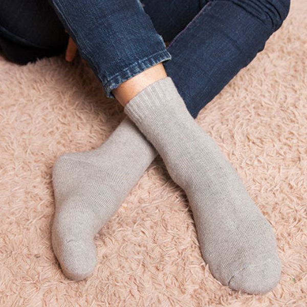 thicken men's cashmere wool sports warm thick socks black autumn winter for male thermal
thicken men's cashmere wool sports warm thick socks black autumn winter for male thermal