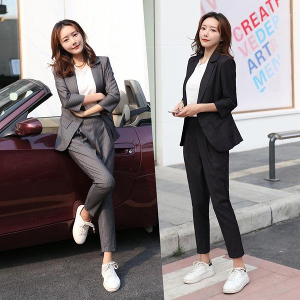 suit female 2020 autumn new retro small suit jacket trousers two-piece stripe slim professional casual women's clothing set1, White 
suit female 2020 autumn new retro small suit jacket trousers two-piece stripe slim professional casual women's clothing set1, White