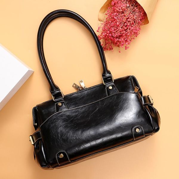 genuine leather handbags 2020 new arrival cowhide women messenger bags leather bag female cross-body bag ladies tote bolsos
genuine leather handbags 2020 new arrival cowhide women messenger bags leather bag female cross-body bag ladies tote bolsos