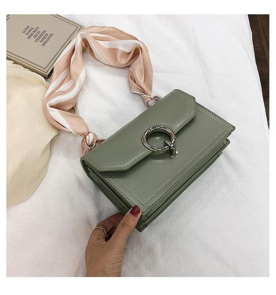 camelia shoulder bag synthetic leather celebrity bag
camelia shoulder bag synthetic leather celebrity bag