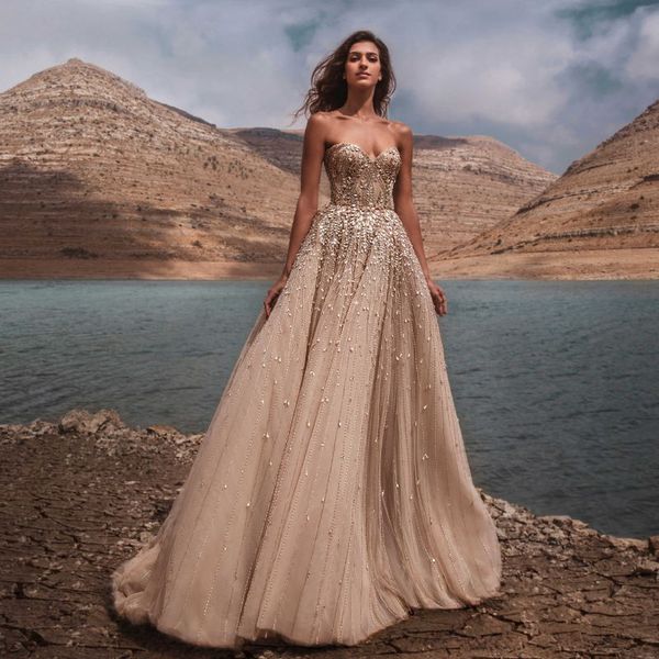 2021 zuhair murad wedding dresses crystal lace sequined beads a line robe de mariée sweetheart customize country bridal gowns, White
2021 zuhair murad wedding dresses crystal lace sequined beads a line robe de mariée sweetheart customize country bridal gowns, White