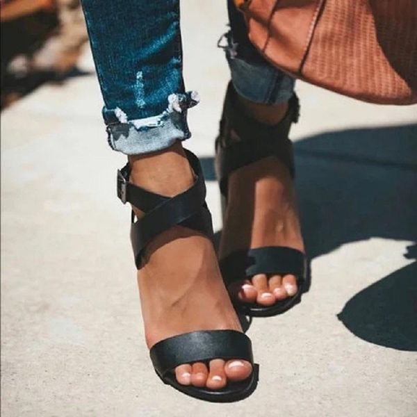 shoes woman black high heels gladiator sandals summer open toe cross strappy block heel ladies sandals big size sapatos
shoes woman black high heels gladiator sandals summer open toe cross strappy block heel ladies sandals big size sapatos
