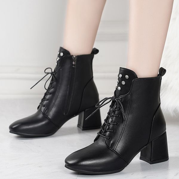 2021-ankle boots for women shiny crystal square heels zapatos de mujer solid color square toe shoes woman, Black
2021-ankle boots for women shiny crystal square heels zapatos de mujer solid color square toe shoes woman, Black