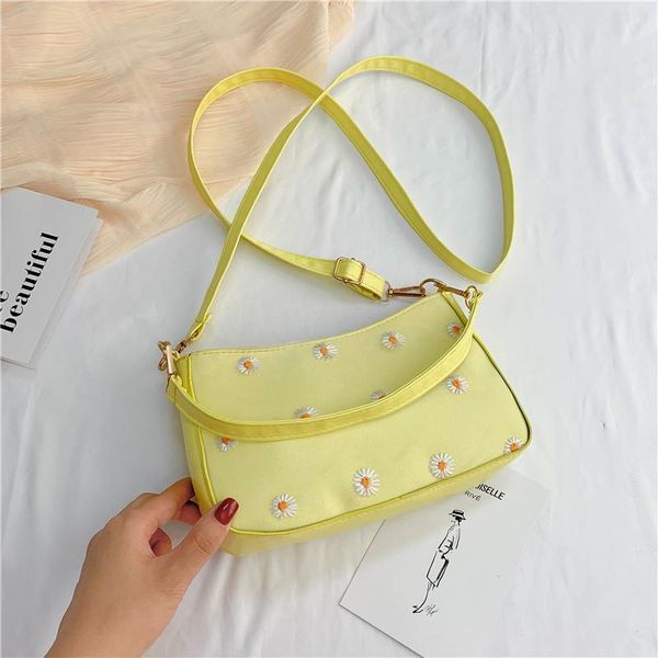 женщины сумки на ремне сумки женский цветок вышивка сумки casual tote сумки женщина мода подмышек для женщин 2020
женщины сумки на ремне сумки женский цветок вышивка сумки casual tote сумки женщина мода подмышек для женщин 2020