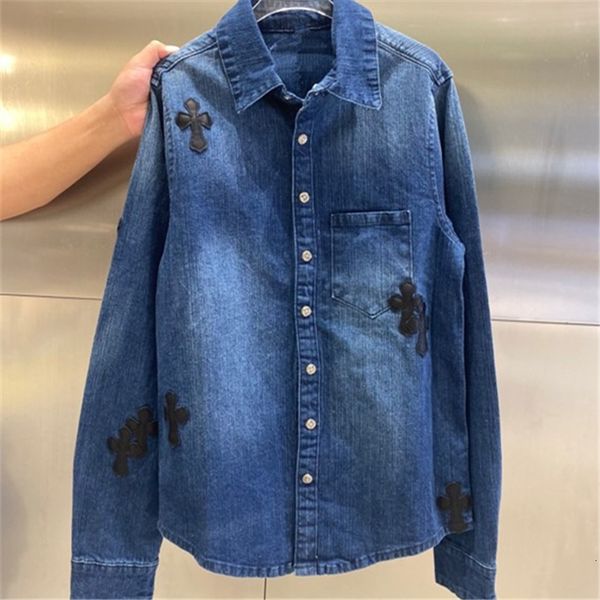 20 fall lovers crohn cross leather label washed and worn denim fashion shirt coat, White;black
20 fall lovers crohn cross leather label washed and worn denim fashion shirt coat, White;black