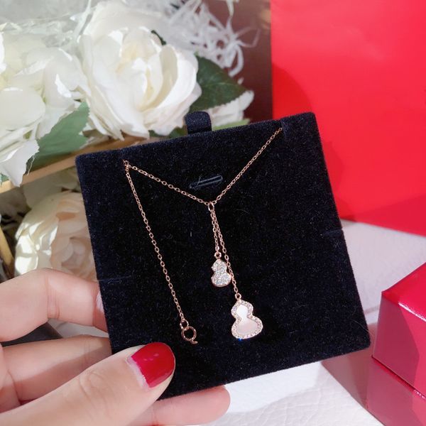 2020 new tassel gourd chrysoprase necklace spot gourd homophonic "fulu", meaning blessed good-looking and connotative, it is simpl, Silver
2020 new tassel gourd chrysoprase necklace spot gourd homophonic "fulu", meaning blessed good-looking and connotative, it is simpl, Silver