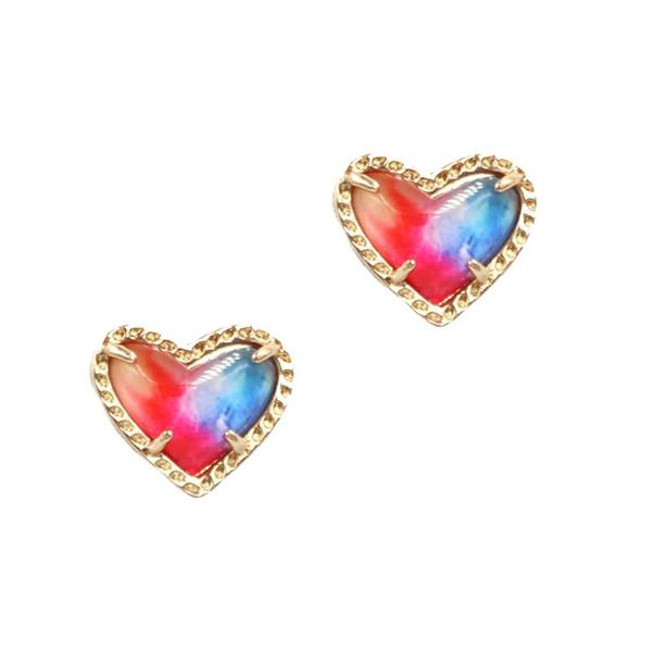 2021 selling 3d resin cute heart stud earrings women fashion lovely gift heart stud earring wholesale, Golden;silver
2021 selling 3d resin cute heart stud earrings women fashion lovely gift heart stud earring wholesale, Golden;silver