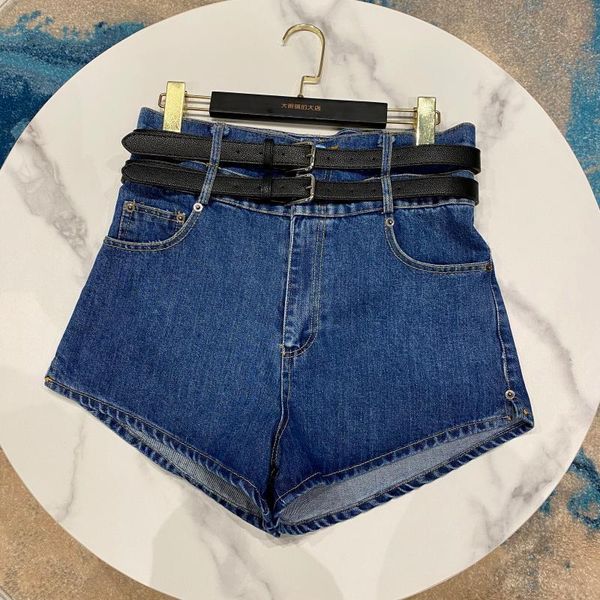 women's shorts 2021 double belt denim design wash deep blue three-point fashion, White;black
women's shorts 2021 double belt denim design wash deep blue three-point fashion, White;black