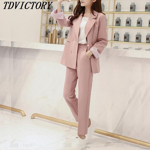 2020 autumn casual women pant suits double breasted notched blazer coat & high waist slim pant solid style female 2 piece set, Gray
2020 autumn casual women pant suits double breasted notched blazer coat & high waist slim pant solid style female 2 piece set, Gray