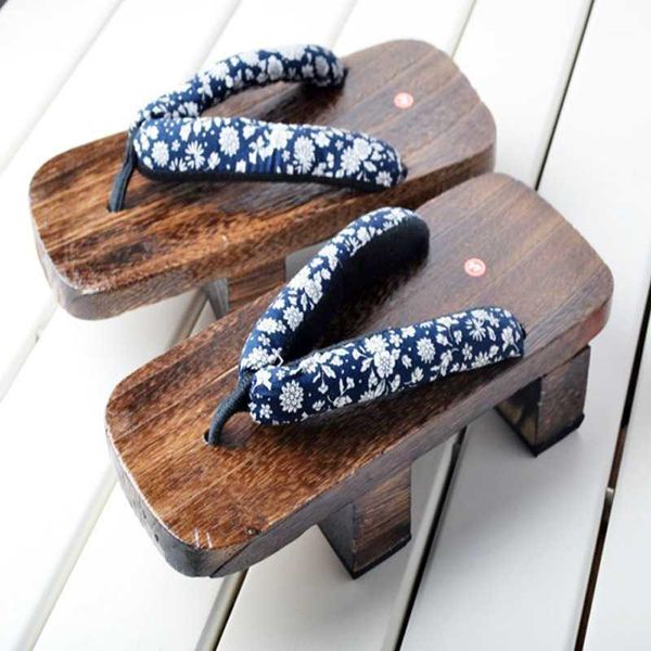 2020 summer japanese geta man flip-flops heel summer sandals paulownia samurai shoes cosplay shoes costume zapatos hombre1, Black
2020 summer japanese geta man flip-flops heel summer sandals paulownia samurai shoes cosplay shoes costume zapatos hombre1, Black