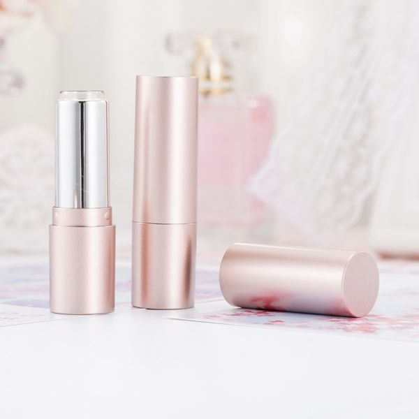 fashion high grade matte rose gold color round shape handmade girl empty lipstick tube pomade lip gloss tubes with wand
fashion high grade matte rose gold color round shape handmade girl empty lipstick tube pomade lip gloss tubes with wand