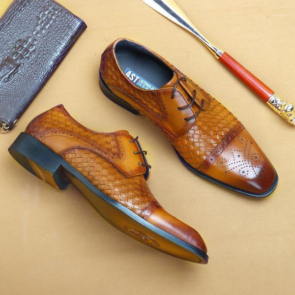 three-joint brogues woven breathable men's business dress shoes office dress shoes leather1, Black
three-joint brogues woven breathable men's business dress shoes office dress shoes leather1, Black