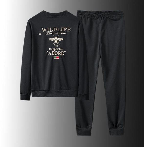 mens casual suits embroidery letter bee pattern fashion tracksuits 2020fw long sleeve outfits men hiking clothing sets outerwear wholesale, Gray
mens casual suits embroidery letter bee pattern fashion tracksuits 2020fw long sleeve outfits men hiking clothing sets outerwear wholesale, Gray