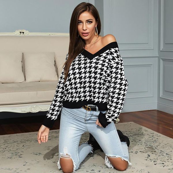 womens autumn and winter casual long sleeves tunics v collar comfort knitted houndstooth sweater, White;black
womens autumn and winter casual long sleeves tunics v collar comfort knitted houndstooth sweater, White;black
