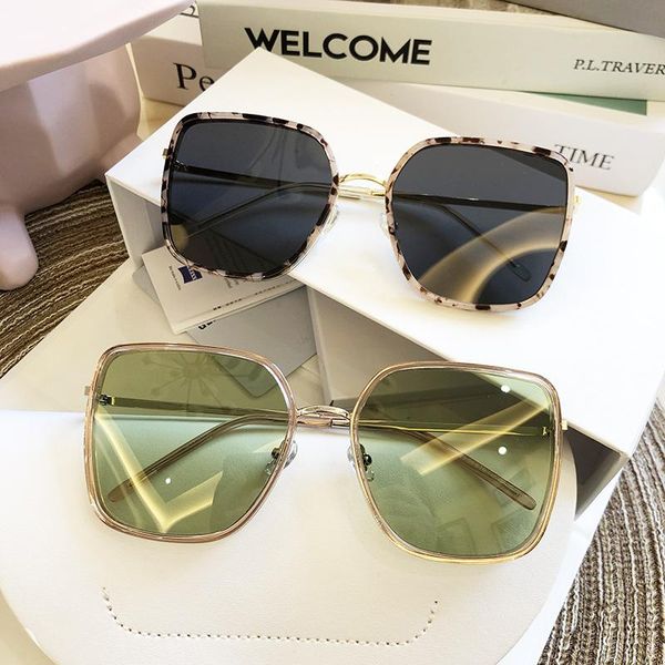 sunglasses ms 2021 polarized fashion brand designer women sun glasses luxury decoration classic frames eyewear, White;black
sunglasses ms 2021 polarized fashion brand designer women sun glasses luxury decoration classic frames eyewear, White;black