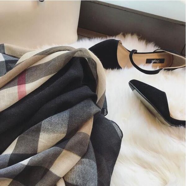 fashion design women scarf brand woman warm winter cotton plaid scarf luxury winter warm soft shawls wraps scarves 201026, Blue;gray
fashion design women scarf brand woman warm winter cotton plaid scarf luxury winter warm soft shawls wraps scarves 201026, Blue;gray
