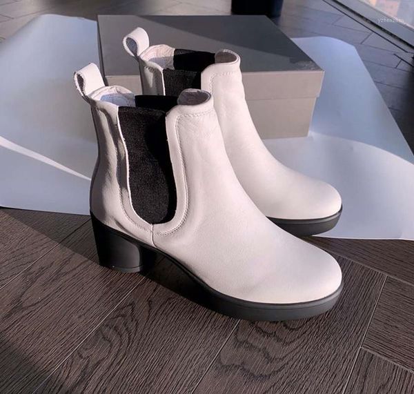boots 2021 fashion women's genuine leather for woman round toe ankle luxury design winter size 35-401, Black
boots 2021 fashion women's genuine leather for woman round toe ankle luxury design winter size 35-401, Black