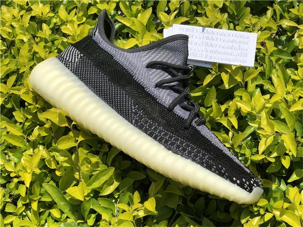 originals v2 carbon oreo black fz5000 running shoes men women kanye west wave runner authentic snakers zapatos sports with box
originals v2 carbon oreo black fz5000 running shoes men women kanye west wave runner authentic snakers zapatos sports with box