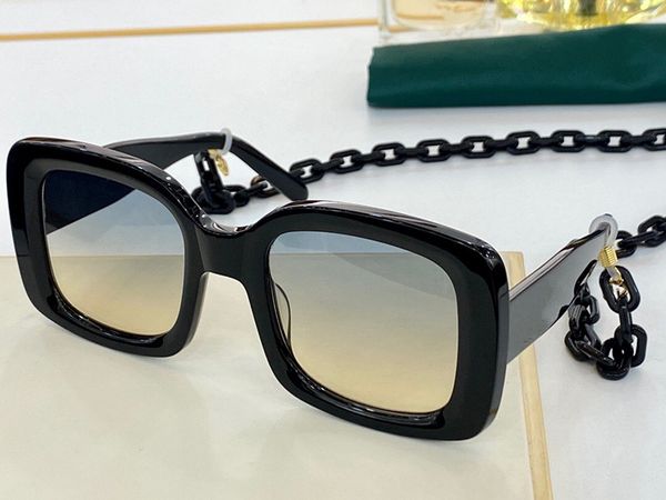 2407 new style popular sunglasses ladies fashion square fashion style anti-ultraviolet glasses with box, White;black
2407 new style popular sunglasses ladies fashion square fashion style anti-ultraviolet glasses with box, White;black