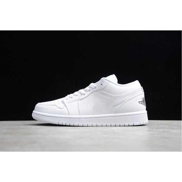 fast ship mens 1 basketball shoes jumpman low 1s women banned bred chicago black toe court purple pine green unc shadow sneaker
fast ship mens 1 basketball shoes jumpman low 1s women banned bred chicago black toe court purple pine green unc shadow sneaker