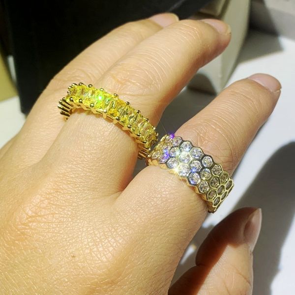 choucong new arrival classical jewelry honeycomb ring 925 sterling silver&champagne gold emerald cut white z cz diamond wedding ring, Slivery;golden
choucong new arrival classical jewelry honeycomb ring 925 sterling silver&champagne gold emerald cut white z cz diamond wedding ring, Slivery;golden