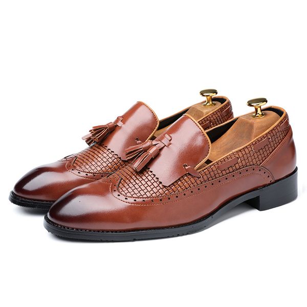 wedding dress shoes 2020 fashion tassel pointed toe shoes office work formal 3 colours brogue autumn new men shoe, Black
wedding dress shoes 2020 fashion tassel pointed toe shoes office work formal 3 colours brogue autumn new men shoe, Black