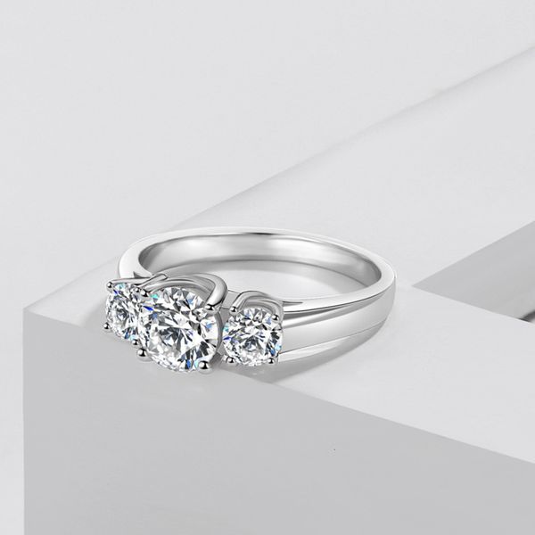 luxurys designers fashion jz445 new fanghua three diamond 80 fen women's ring, Silver
luxurys designers fashion jz445 new fanghua three diamond 80 fen women's ring, Silver