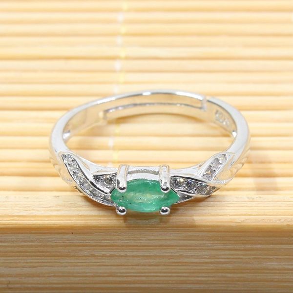 new fashion natural 3 * 6 mm genuine sterling silver emerald engagement ring for woman y200321, Slivery;golden
new fashion natural 3 * 6 mm genuine sterling silver emerald engagement ring for woman y200321, Slivery;golden