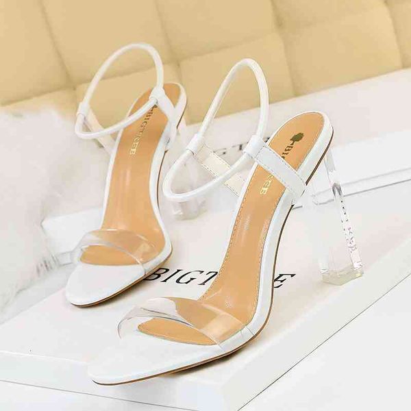 quality sandals high r shoes fashion beaded pvc genuine leather sandals heeled beach large 9.5cm size 34-43, Black
quality sandals high r shoes fashion beaded pvc genuine leather sandals heeled beach large 9.5cm size 34-43, Black