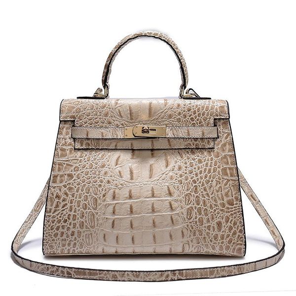 crocodile pattern bag shoulder portable woman classic leather shoulder handbag fragile luxury fashion elegant, Black
crocodile pattern bag shoulder portable woman classic leather shoulder handbag fragile luxury fashion elegant, Black