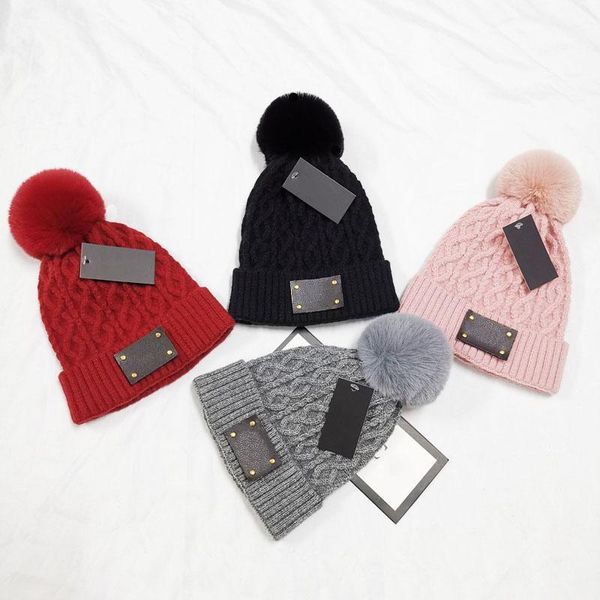 2021new fashion warm winter ladies pompom hats leather metal logo warm beanie hats boys and girls ski caps, Blue;gray
2021new fashion warm winter ladies pompom hats leather metal logo warm beanie hats boys and girls ski caps, Blue;gray