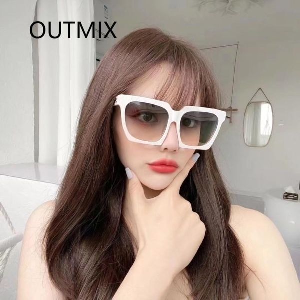 big frame jelly color women sun glasses female 2021 fashion brand designer retro square sunglasses ladies traveling style shades, White;black
big frame jelly color women sun glasses female 2021 fashion brand designer retro square sunglasses ladies traveling style shades, White;black