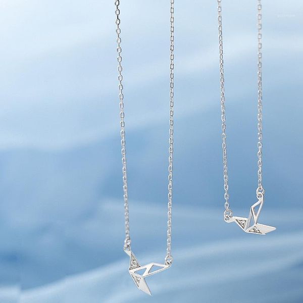 silver color hollow bird necklace bird animal sparkling zircon pendants necklaces simple fashion jewelry gift for girls1
silver color hollow bird necklace bird animal sparkling zircon pendants necklaces simple fashion jewelry gift for girls1