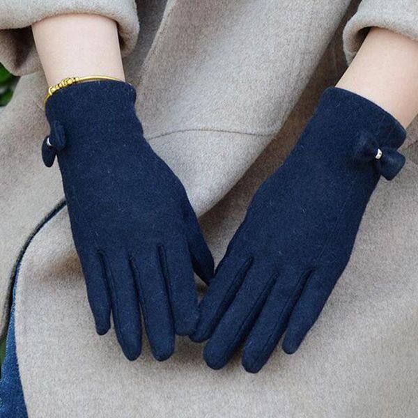 spring and autumn new fashion cashmere thin gloves play mobile phone ladies clothing finger gloves d1, Blue;gray
spring and autumn new fashion cashmere thin gloves play mobile phone ladies clothing finger gloves d1, Blue;gray