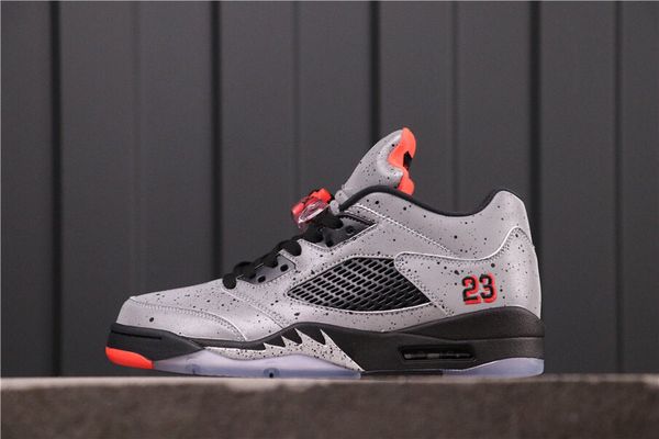 good quality jumpman 5 low neymar basketball shoes black new collaboration fashion sport zapatos sneaker ship with box
good quality jumpman 5 low neymar basketball shoes black new collaboration fashion sport zapatos sneaker ship with box