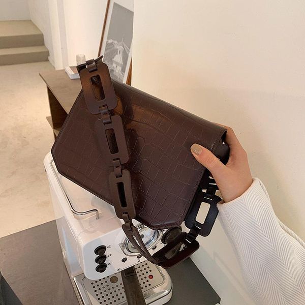 shoulder bags luxury female square bag with personalized strap 2021 fashion women's designer handbag cover underarm
shoulder bags luxury female square bag with personalized strap 2021 fashion women's designer handbag cover underarm