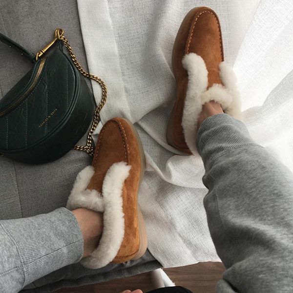 2020 новый ботильоны замши faux boots искусственного меха теплая зима нескользкую на снег для женщин плоские ботинки женщин 39; ы кроссовки, Black
2020 новый ботильоны замши faux boots искусственного меха теплая зима нескользкую на снег для женщин плоские ботинки женщин 39; ы кроссовки, Black