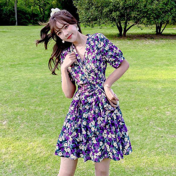 casual dresses 2022 summer cloth french waist closing thin platycodon skirt small purple floral dresses feminine temperament, Black;gray
casual dresses 2022 summer cloth french waist closing thin platycodon skirt small purple floral dresses feminine temperament, Black;gray