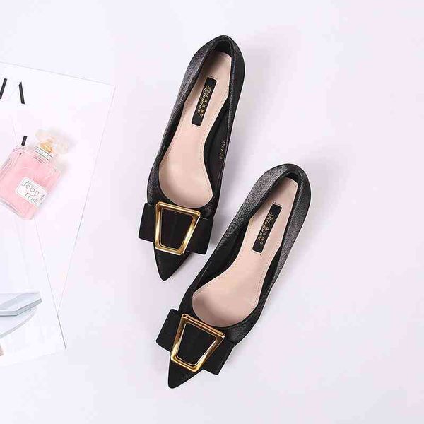 shoes metal dress trapezoid buckle nude silk pumps women office slip on single woman pointed toe stiletto high heels female, Black
shoes metal dress trapezoid buckle nude silk pumps women office slip on single woman pointed toe stiletto high heels female, Black