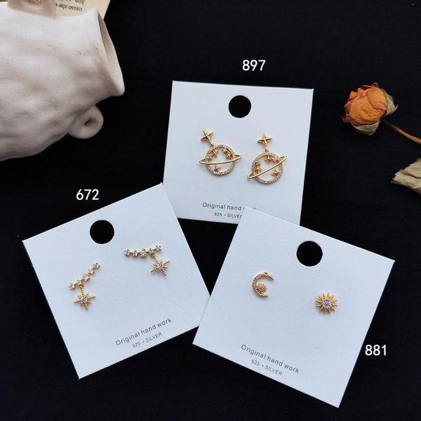 stud 2021 fashion gold color earrings for woman trendy geometric zircon moon star unsymmetric female jewelry 138, Golden;silver
stud 2021 fashion gold color earrings for woman trendy geometric zircon moon star unsymmetric female jewelry 138, Golden;silver