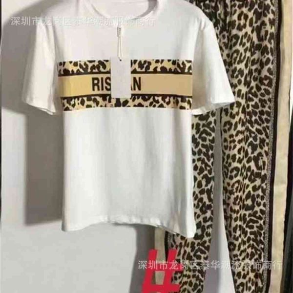 2022 factory wholesale new summer d family printed casual short sleeved t-shirt pants two piece set women wf35 5ude, Gray
2022 factory wholesale new summer d family printed casual short sleeved t-shirt pants two piece set women wf35 5ude, Gray
