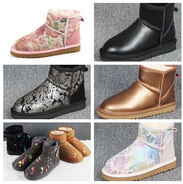 novel u5854 women short snow boots painting graffiti keep warm boot sheepskin cowskin genuine leather waterproof plush boots with dustbag ca, Black
novel u5854 women short snow boots painting graffiti keep warm boot sheepskin cowskin genuine leather waterproof plush boots with dustbag ca, Black