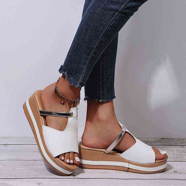 summer sandals women's large slippers leisure slope heel thick bottom fish mouth line sandals, Black
summer sandals women's large slippers leisure slope heel thick bottom fish mouth line sandals, Black