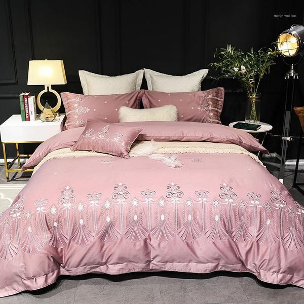 4/6/7pcs egypt cotton european retro luxury bedding set embroidery duvet cover set bed sheet pillowcases king size1
4/6/7pcs egypt cotton european retro luxury bedding set embroidery duvet cover set bed sheet pillowcases king size1