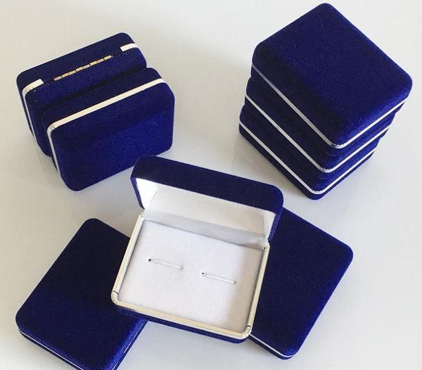 100pcs blue velvet cufflink holder wedding cufflinks gift storage display case cuff links mens jewelry box 5.8*7*2.8cm wholesale1
100pcs blue velvet cufflink holder wedding cufflinks gift storage display case cuff links mens jewelry box 5.8*7*2.8cm wholesale1