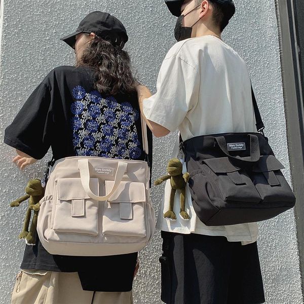 original design tooling bag messenger bag couple fashion brand japanese nylon student simple shoulder casual shoulder
original design tooling bag messenger bag couple fashion brand japanese nylon student simple shoulder casual shoulder