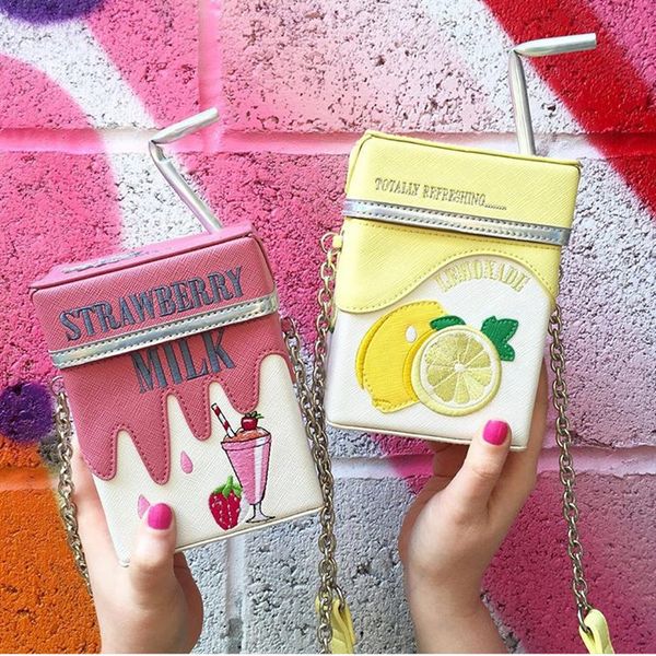 cute milk box design women crossbody bag strawberry lemon drink chain shoulder bag for women 2020 cartoon printing women's bags c1016
cute milk box design women crossbody bag strawberry lemon drink chain shoulder bag for women 2020 cartoon printing women's bags c1016