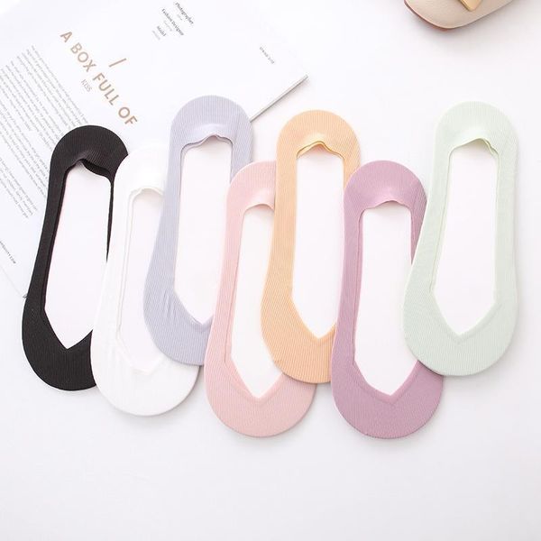 4 pairs ladies summer thin sock slippers silicone antiskid ice silk solid seamless invisible women diy boat socks1, Black;white 
4 pairs ladies summer thin sock slippers silicone antiskid ice silk solid seamless invisible women diy boat socks1, Black;white