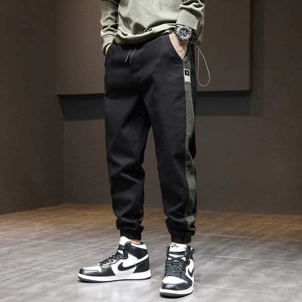 2021 new fashion streetwear men jeans loose fit stripe spliced designer casual cargo pants hombre wide leg harem trousers hip hop joggers kq, Blue
2021 new fashion streetwear men jeans loose fit stripe spliced designer casual cargo pants hombre wide leg harem trousers hip hop joggers kq, Blue
